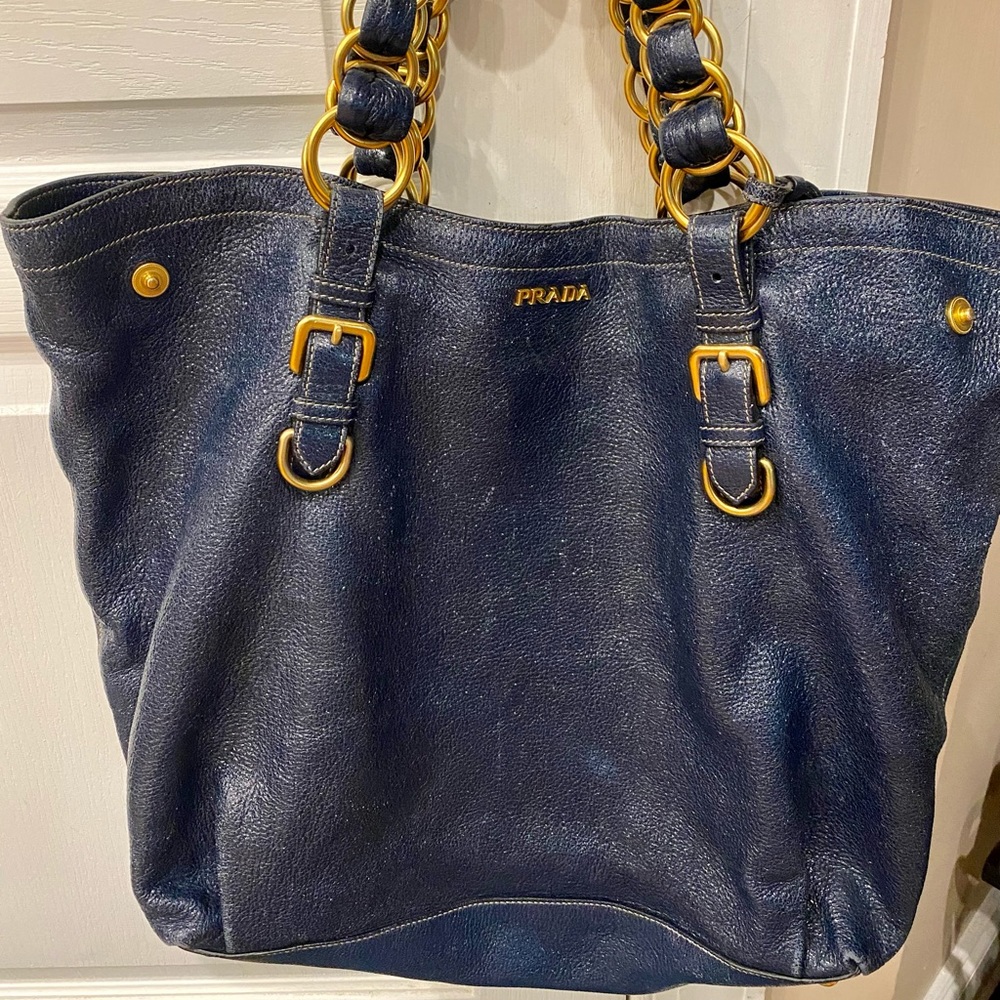 Prada Cervo Lux